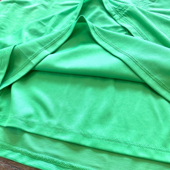 House of Harlow 1960 Vibrant Green Skirt Set - Picture 3 of 8
